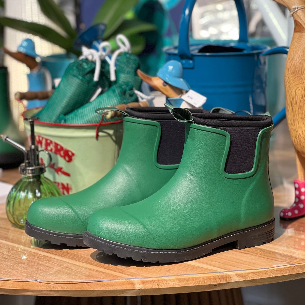 Teething shop bibs boots