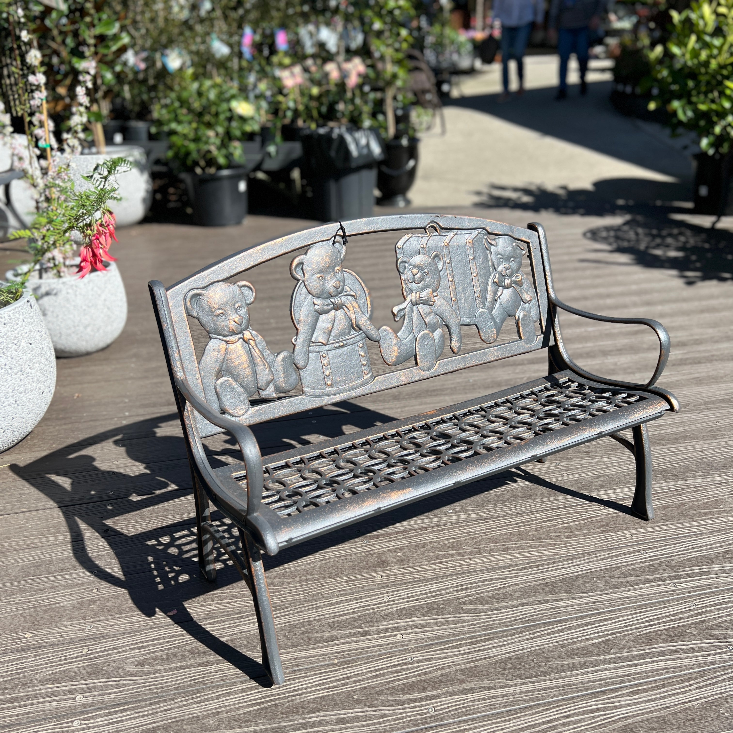 Cast Iron Kids Bench Bear – Warran Glen Garden Centre Cafe