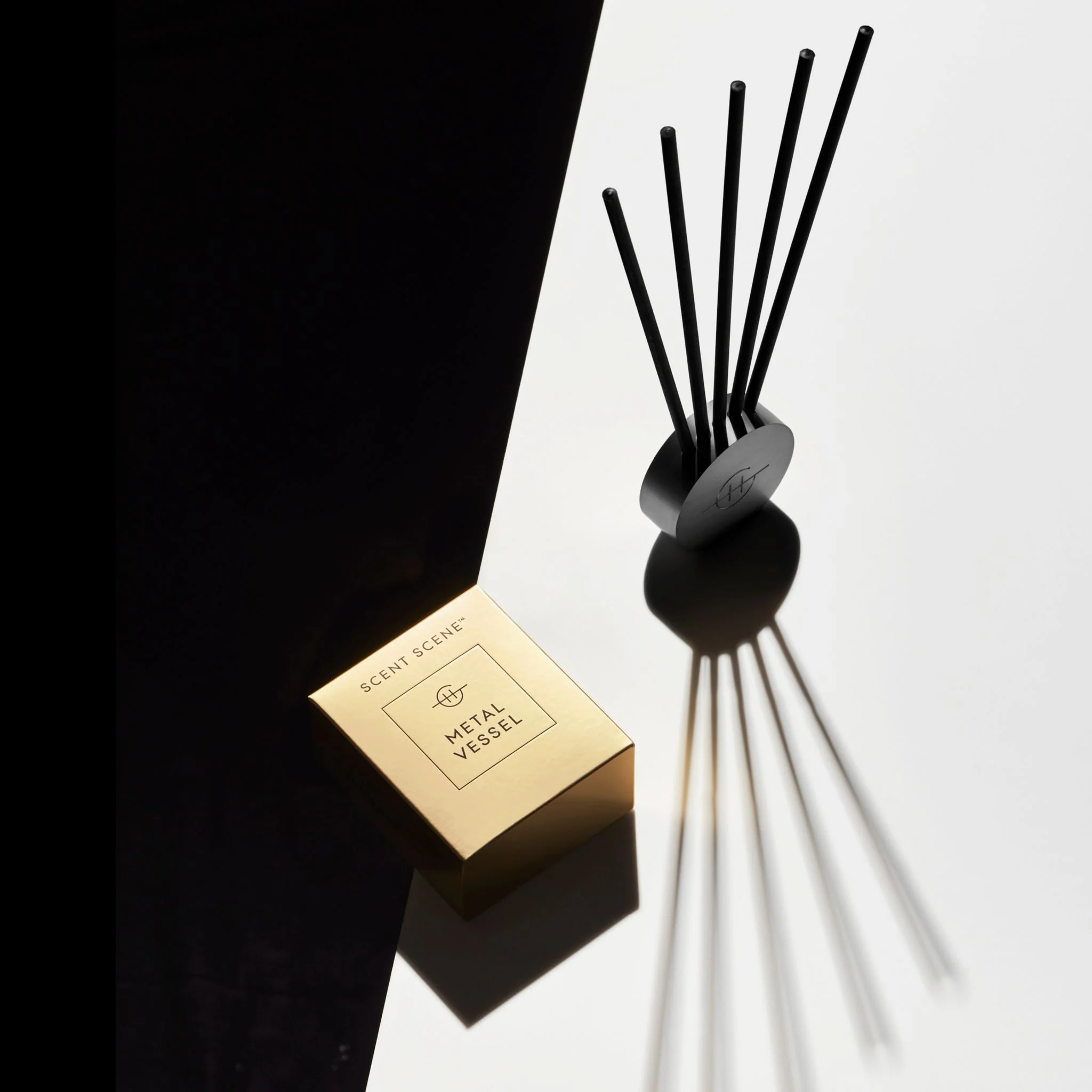 Scent Scene Metal Vessel - Black