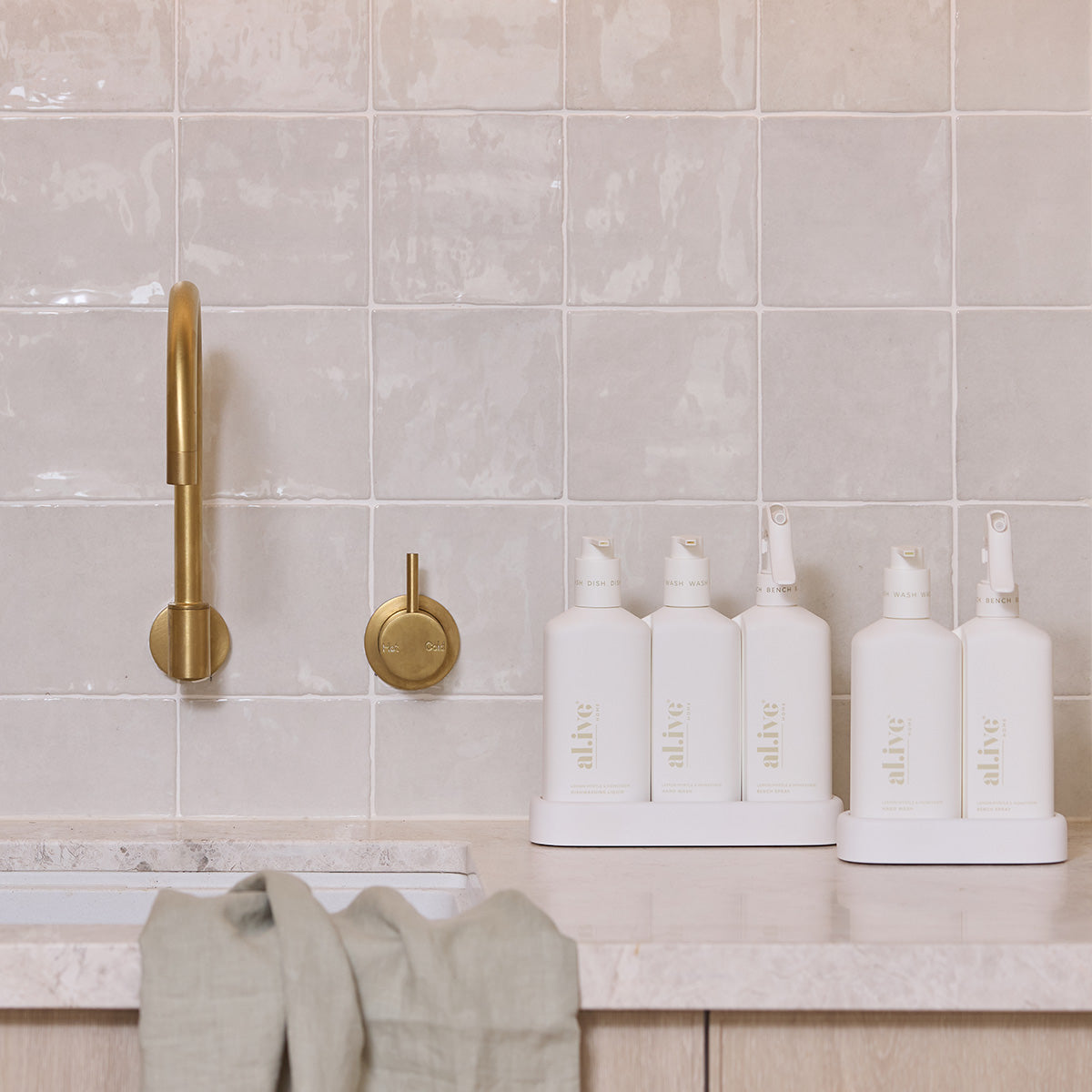 Kitchen Duo Wash & Bench - Lemon Myrtle & Honeydew