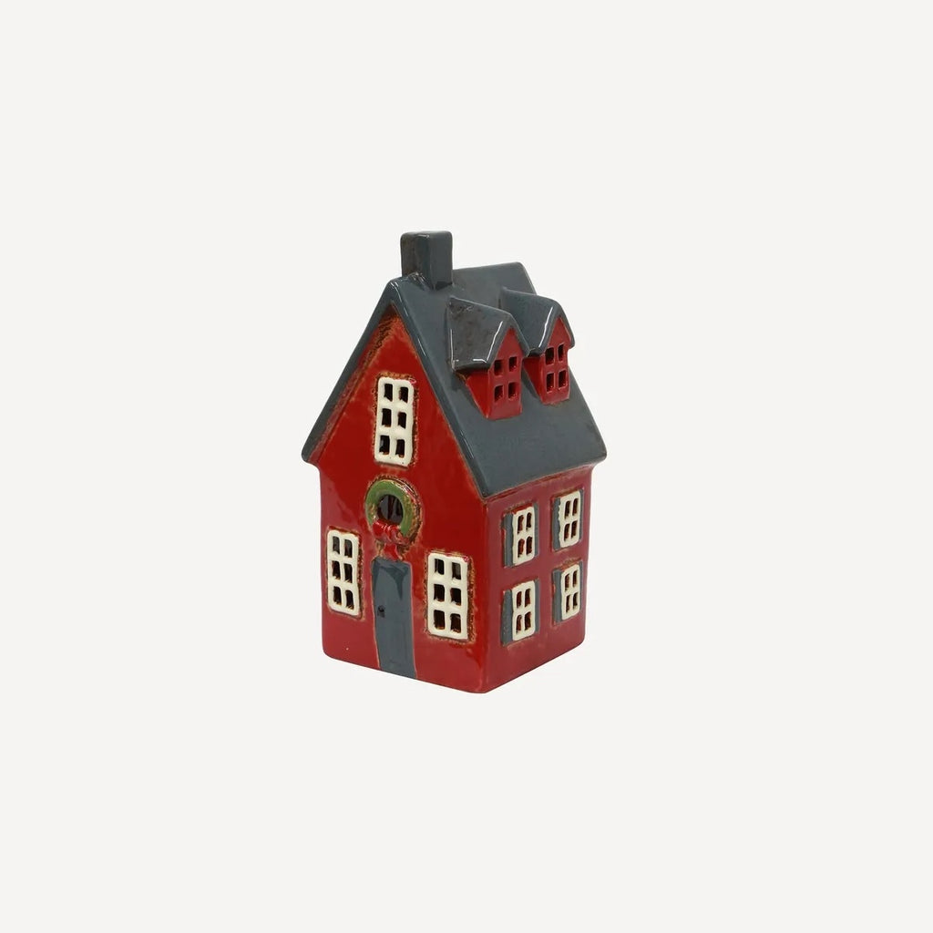Alsace Tea Light Cottage Red With Wreath