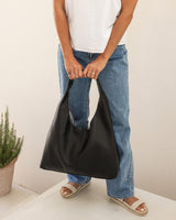 Avery Shoulder Bag - Black
