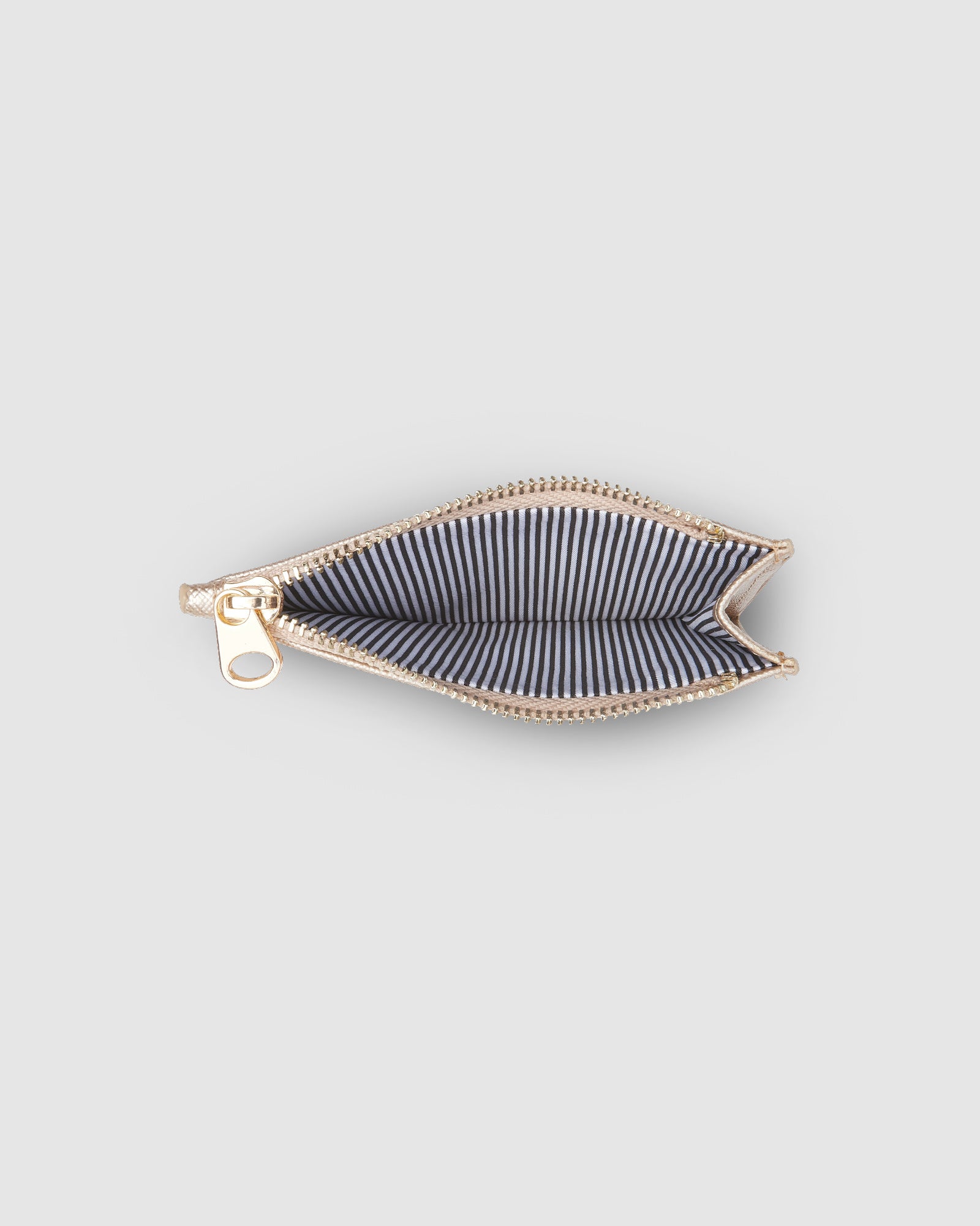 Cara Cardholder -