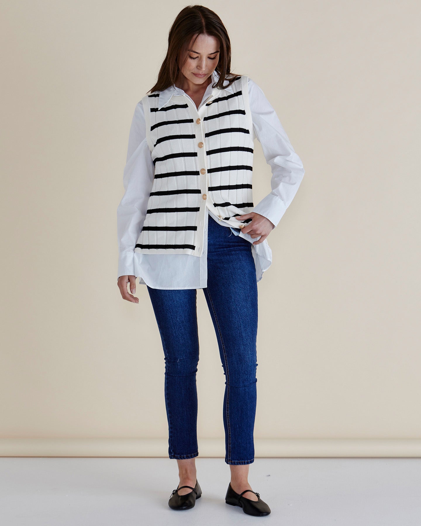 Nicollete Knit Vest - Black Stripe