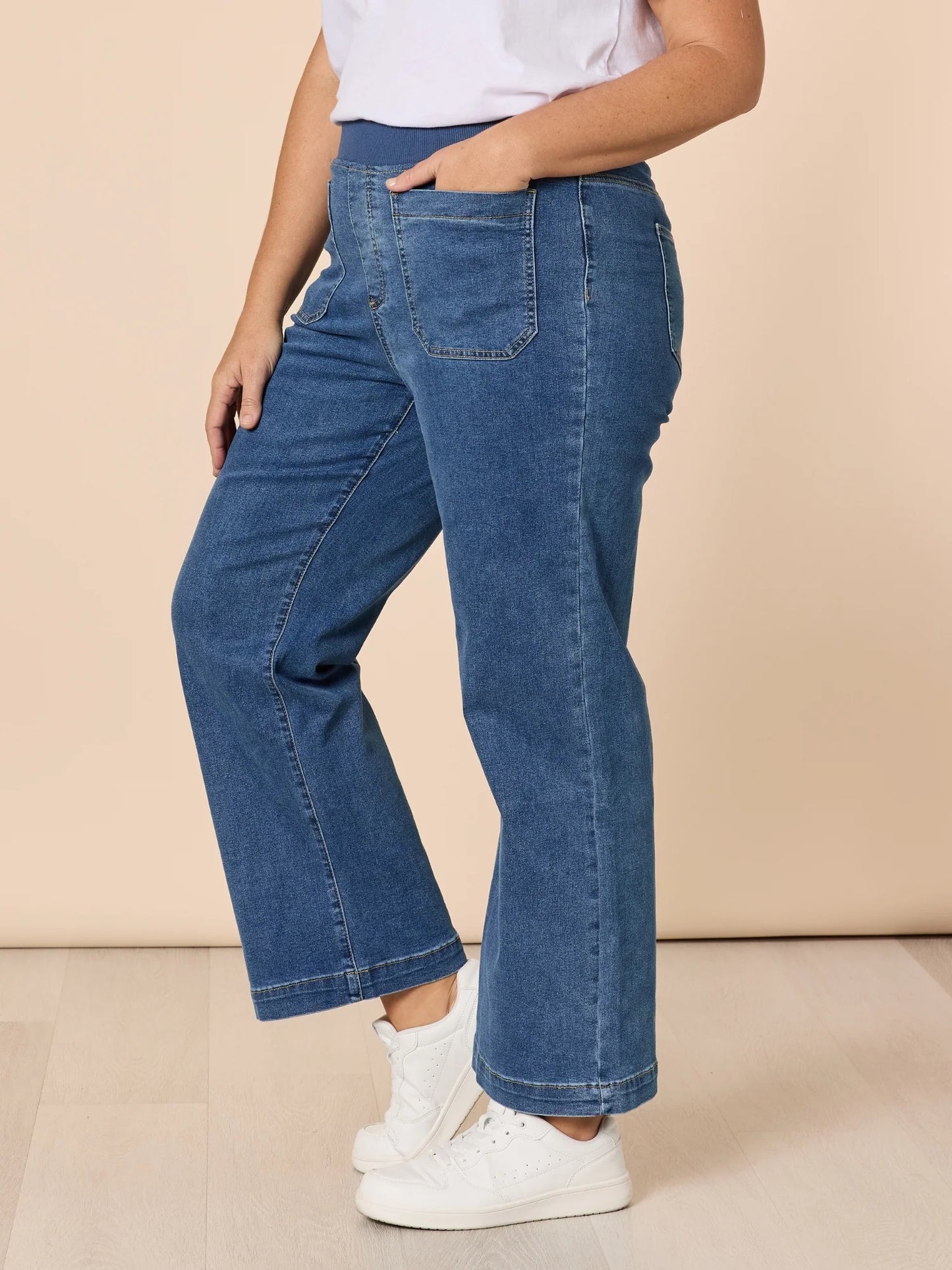 Carpenter Stretch Leg Jean - Washed Denim