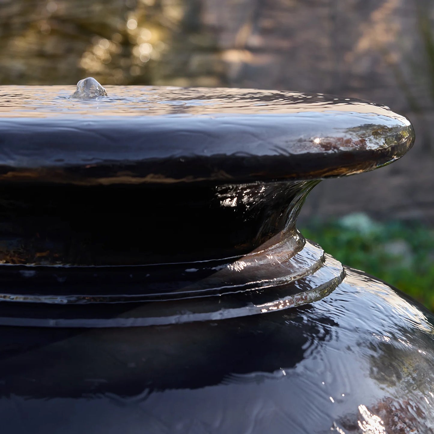 Caroline Fountain Medium - Charcoal