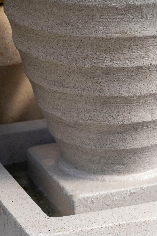 Onde Fountain - Sand
