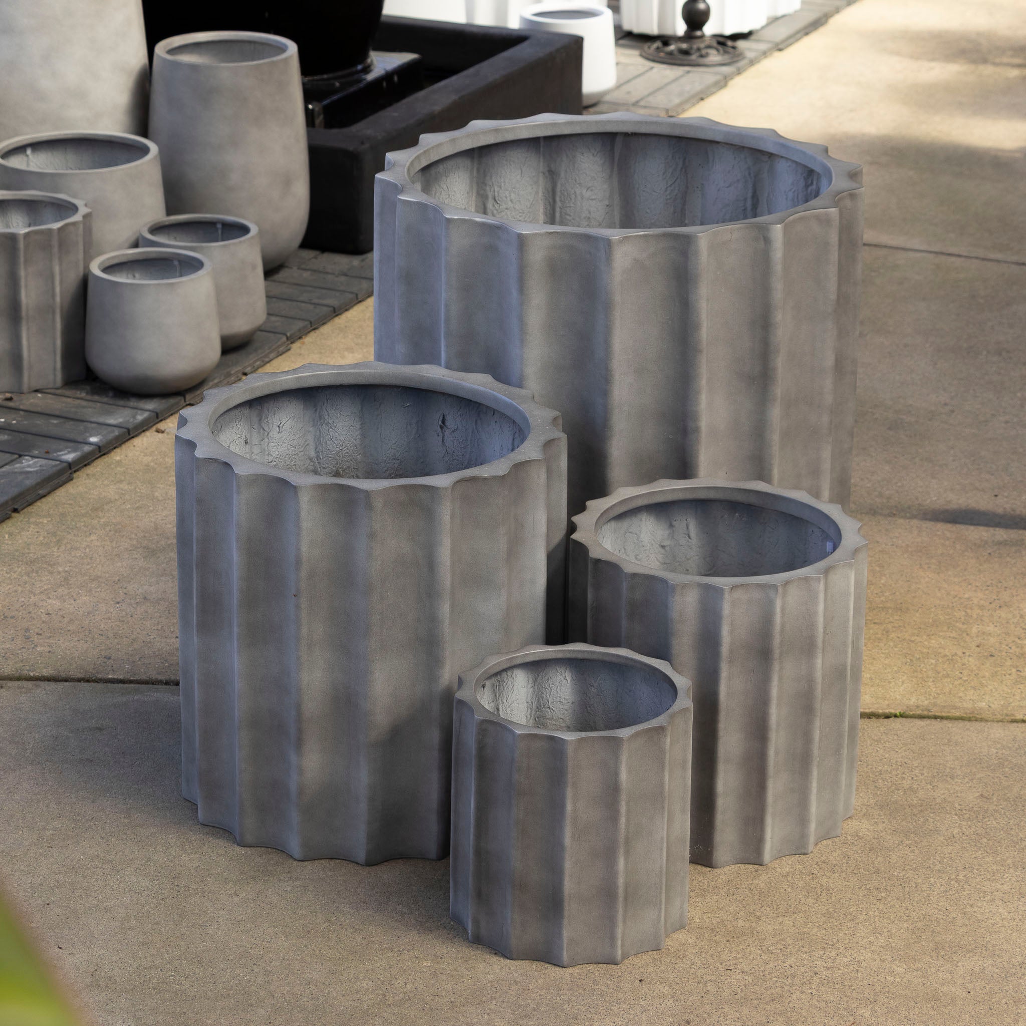 Satine Ribbed Cylinder -