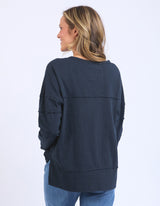 Jayne Throw On Top - Navy