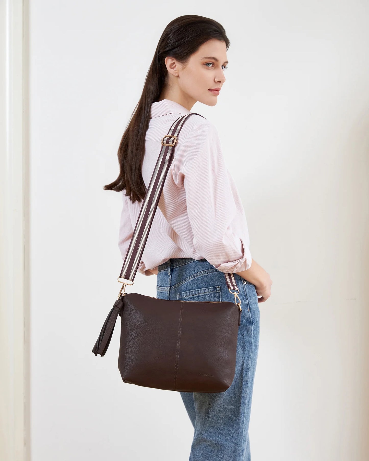 Daisy Stripe Crossbody Bag - Chocolate
