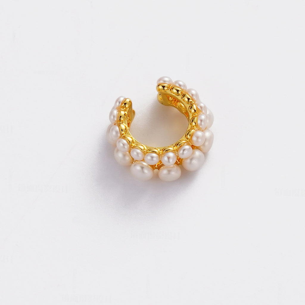Luna Pearl Ear Cuff