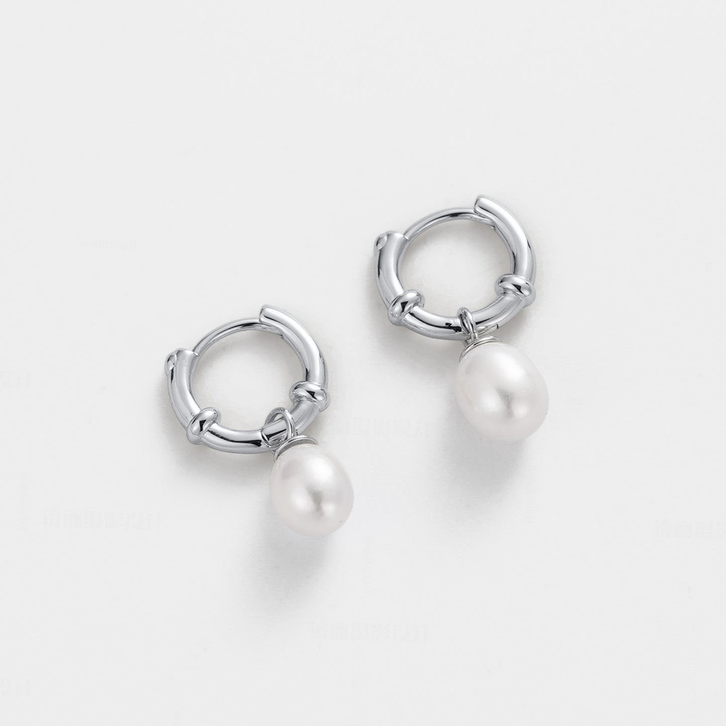 Tessa Pearl Hoop Earring - Silver