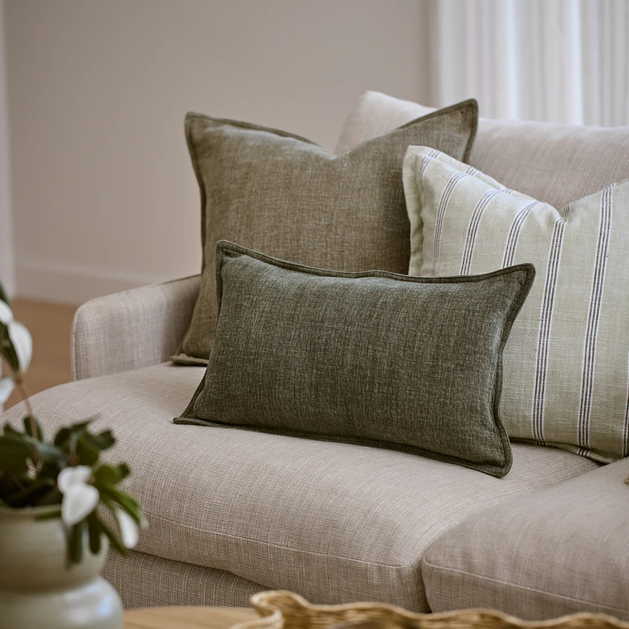 Blake Cushion 30x50cm - Dark Green