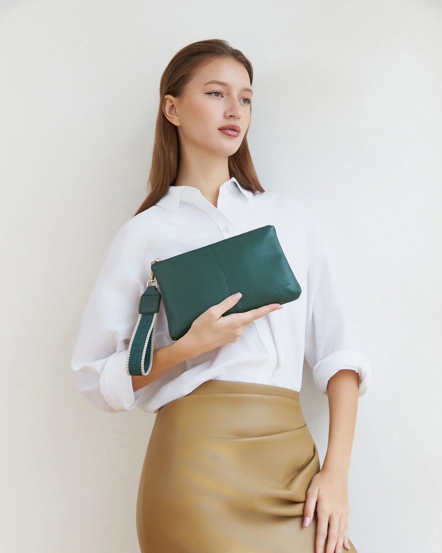Poppy Clutch -
