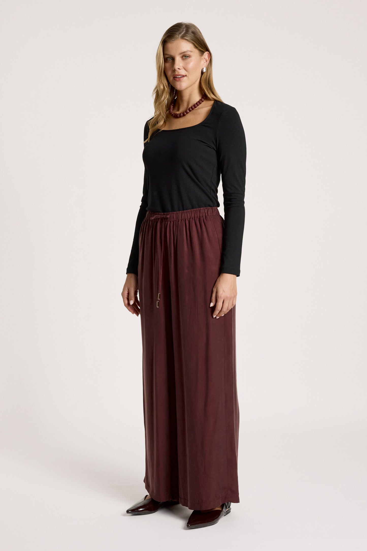 Calista Pant - Mahogany