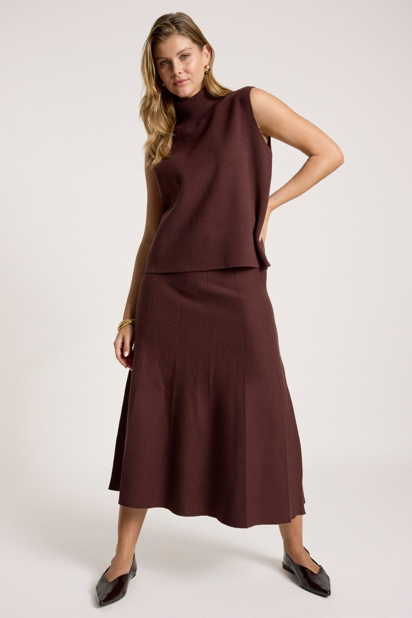 Zala Knit Vest - Mahogany