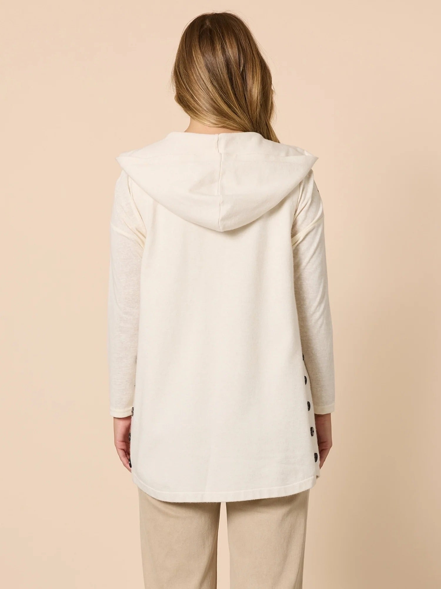 Ollie Vest - Ivory