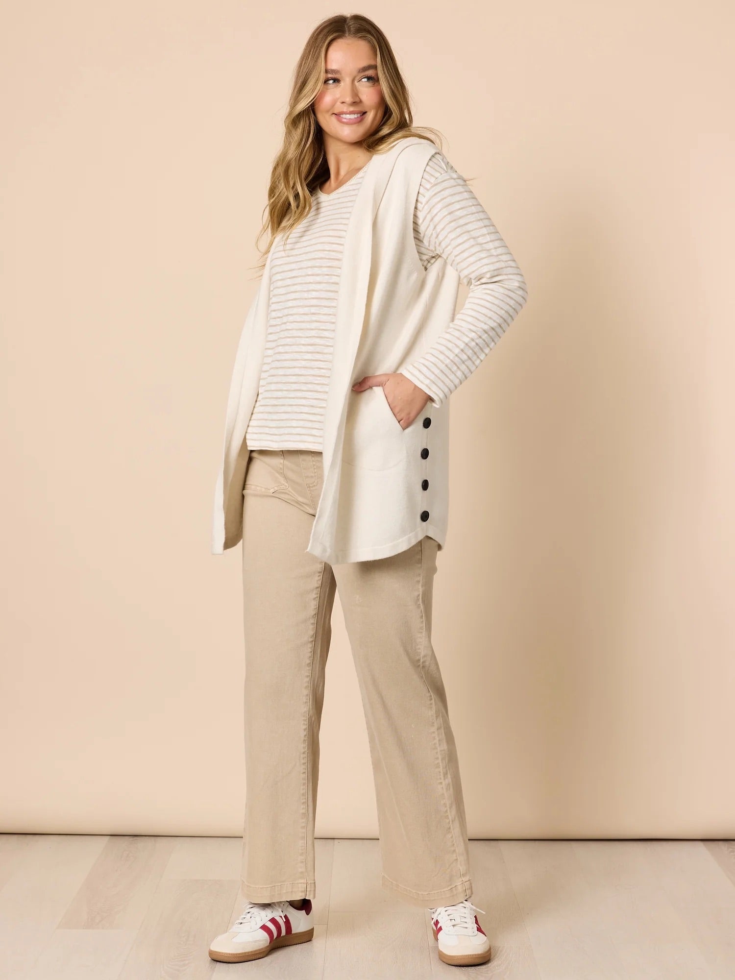 Ollie Vest - Ivory