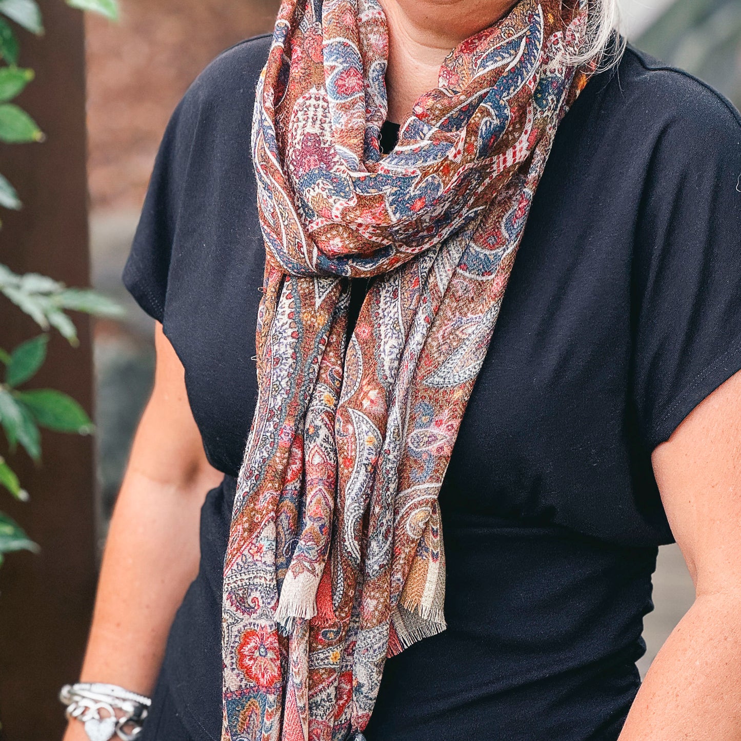 Merino Wool Scarf - Paisley Heart