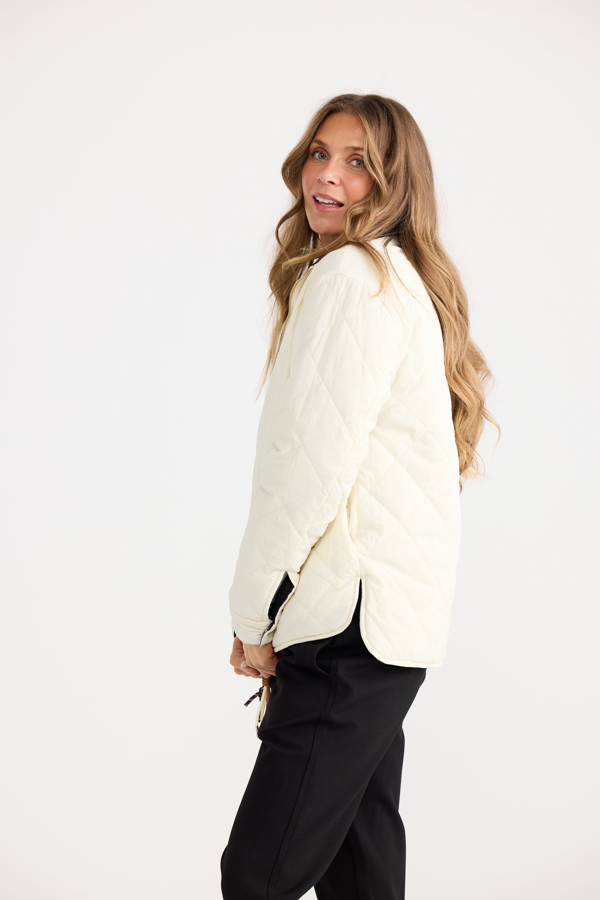 Ellis Puffer - Black W Cream