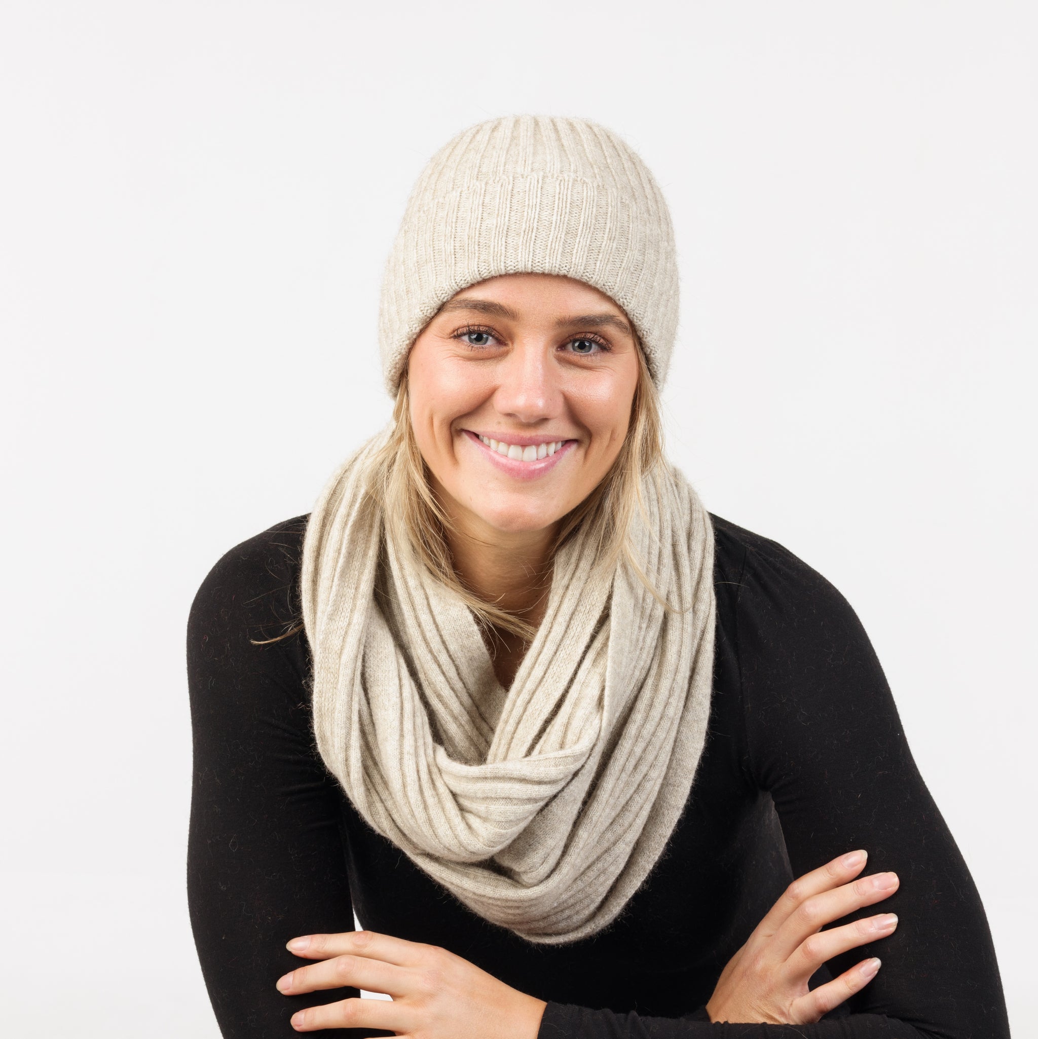 Ribbed Loop Scarf - Natural