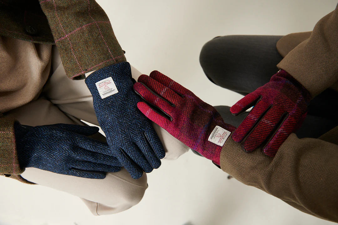 Ladies Gloves - Navy Over Check M