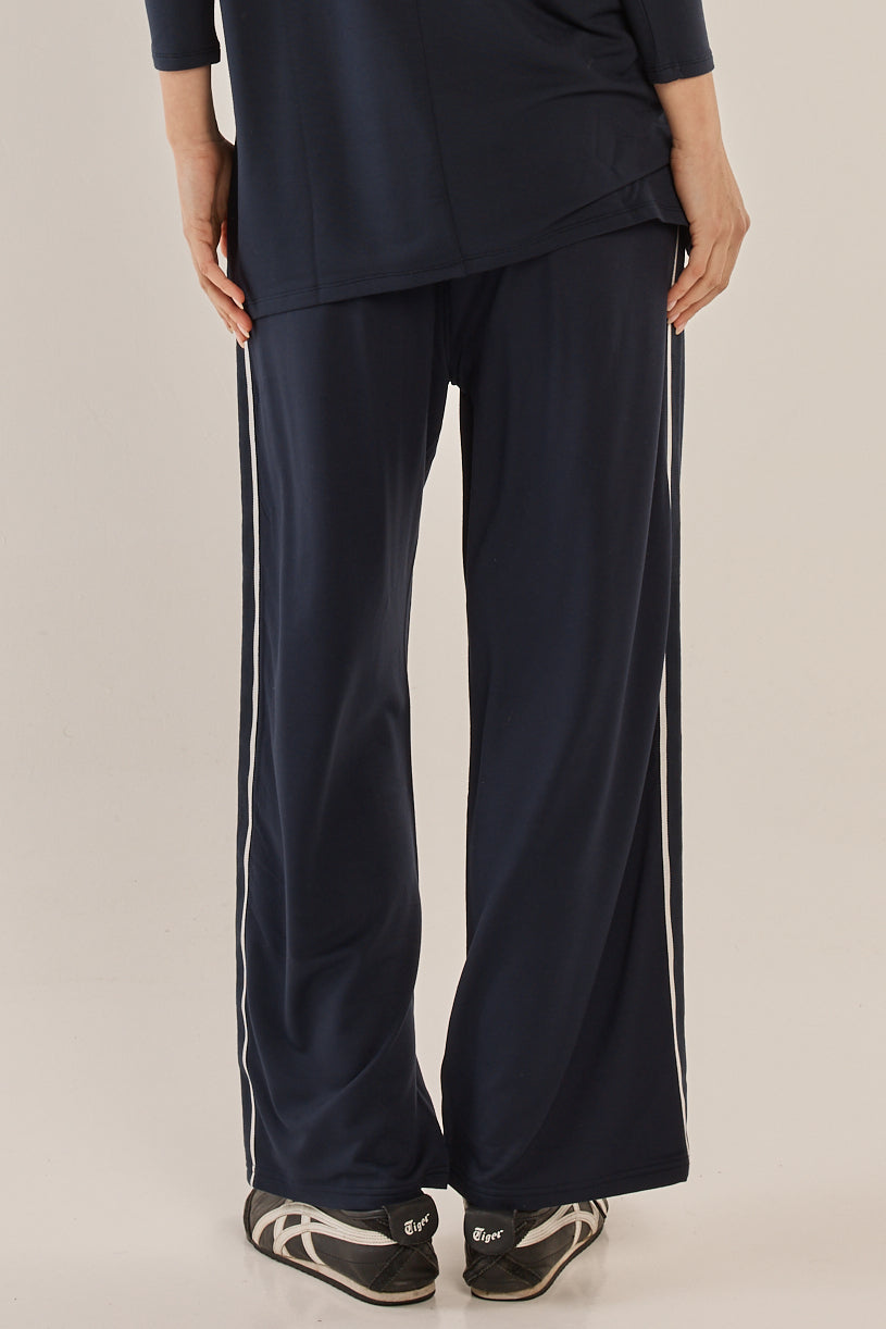 Evelyn Wide Leg Jogger - Navy