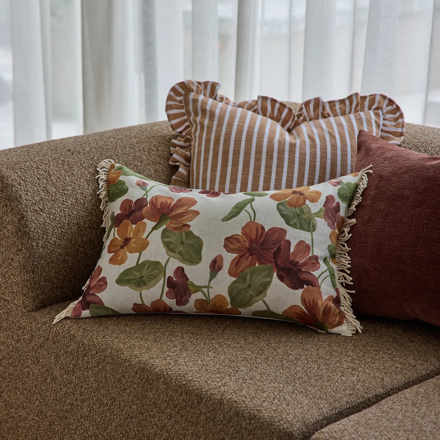 Nasturtium Cushion 40x60cm - Multi