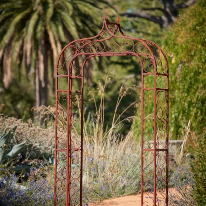 Gothic Arch Rust