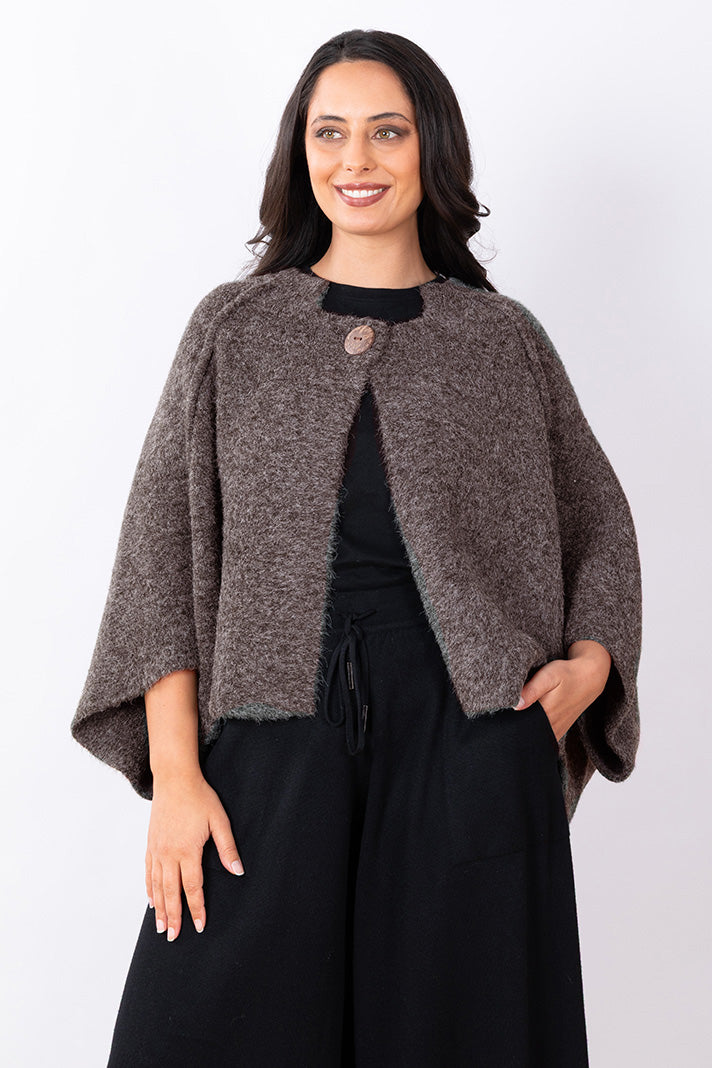 Button Cape One Size - Chocolate
