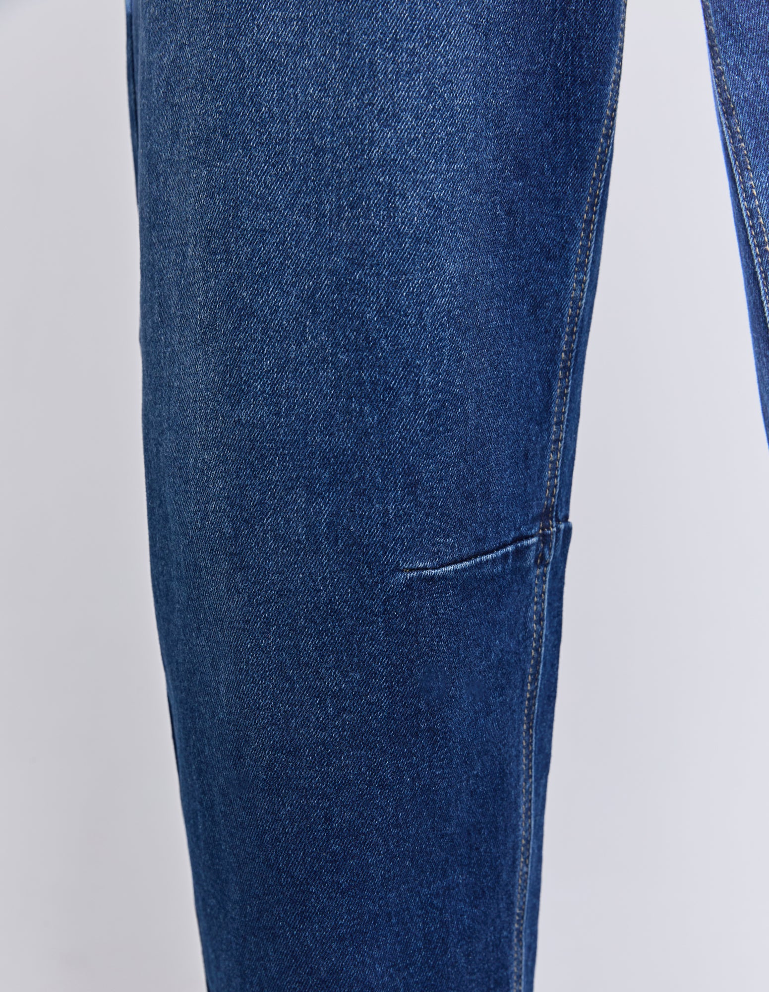 Bessie Barrel Leg Jean - Dark Blue Wash