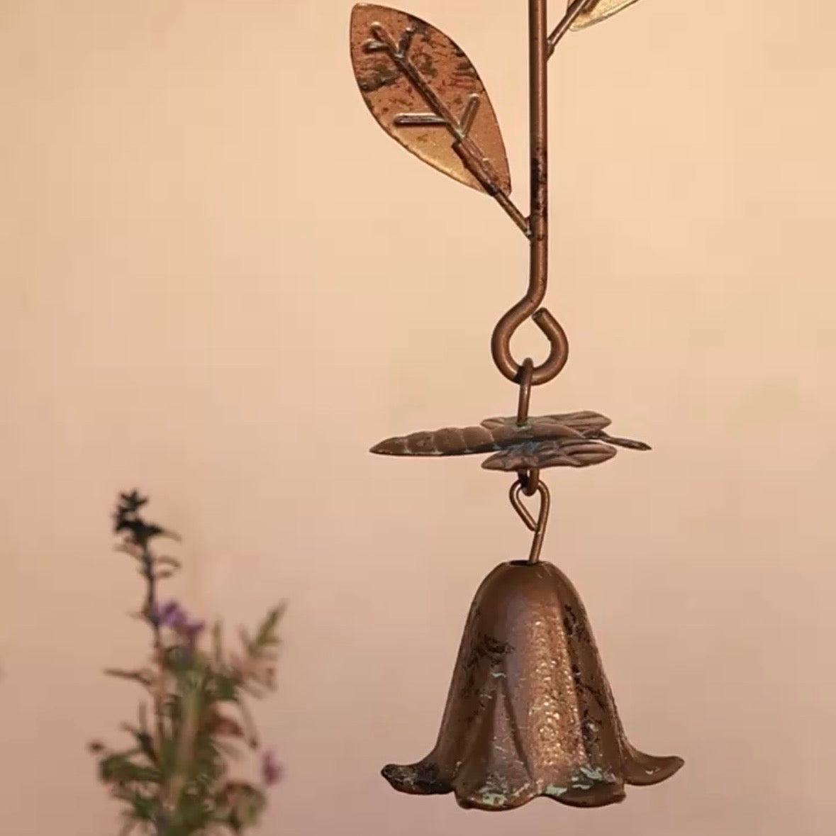 Chain Insect