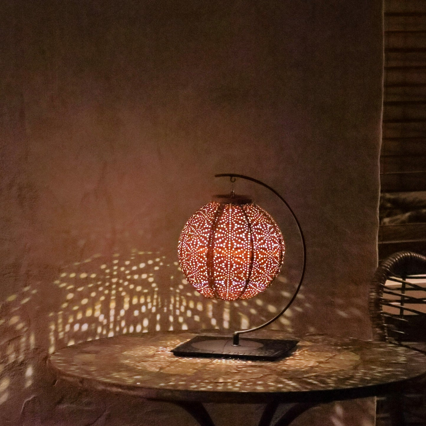 Lumiz Table Circle Stand