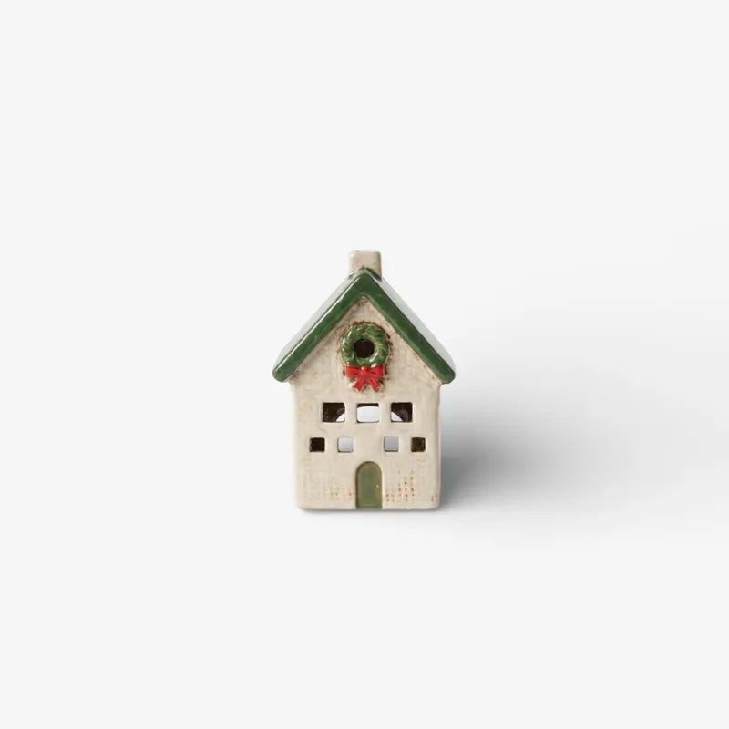 Nordgard Tea Light Cottage With Bow Wreath
