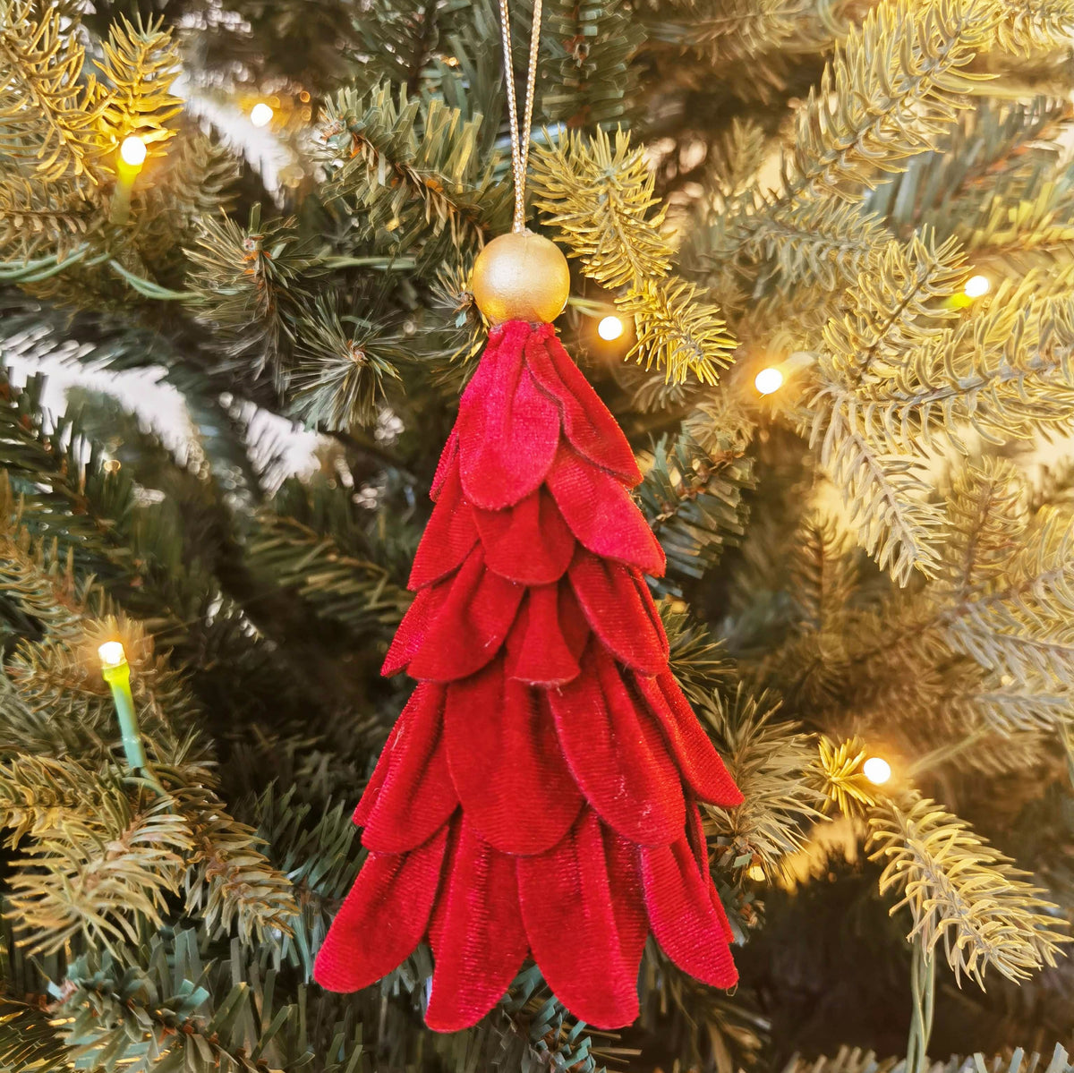 Velvet Ripple Tree Hanging Decoration - Red