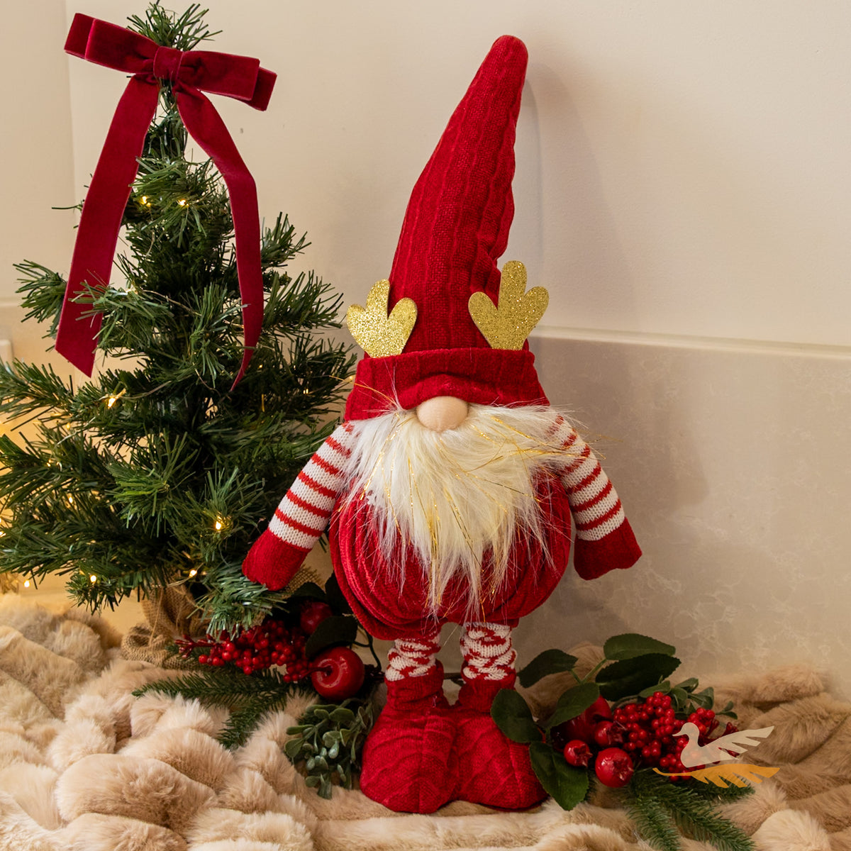 Festive Gnome Extendable Legs - Red/Green 72cm