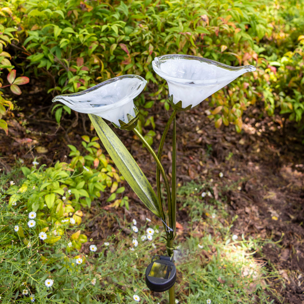 White Lily Solar Light