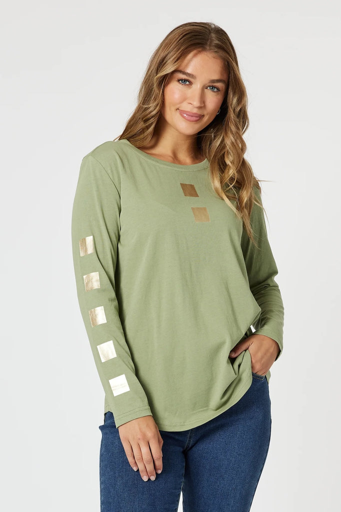 Be Square Tee -