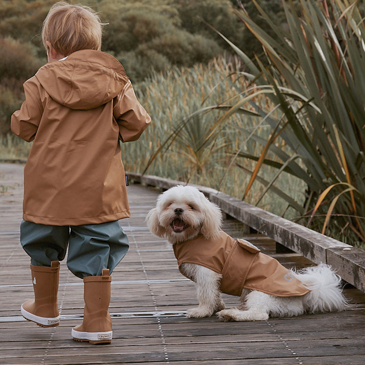 Ruff Jacket - Tan